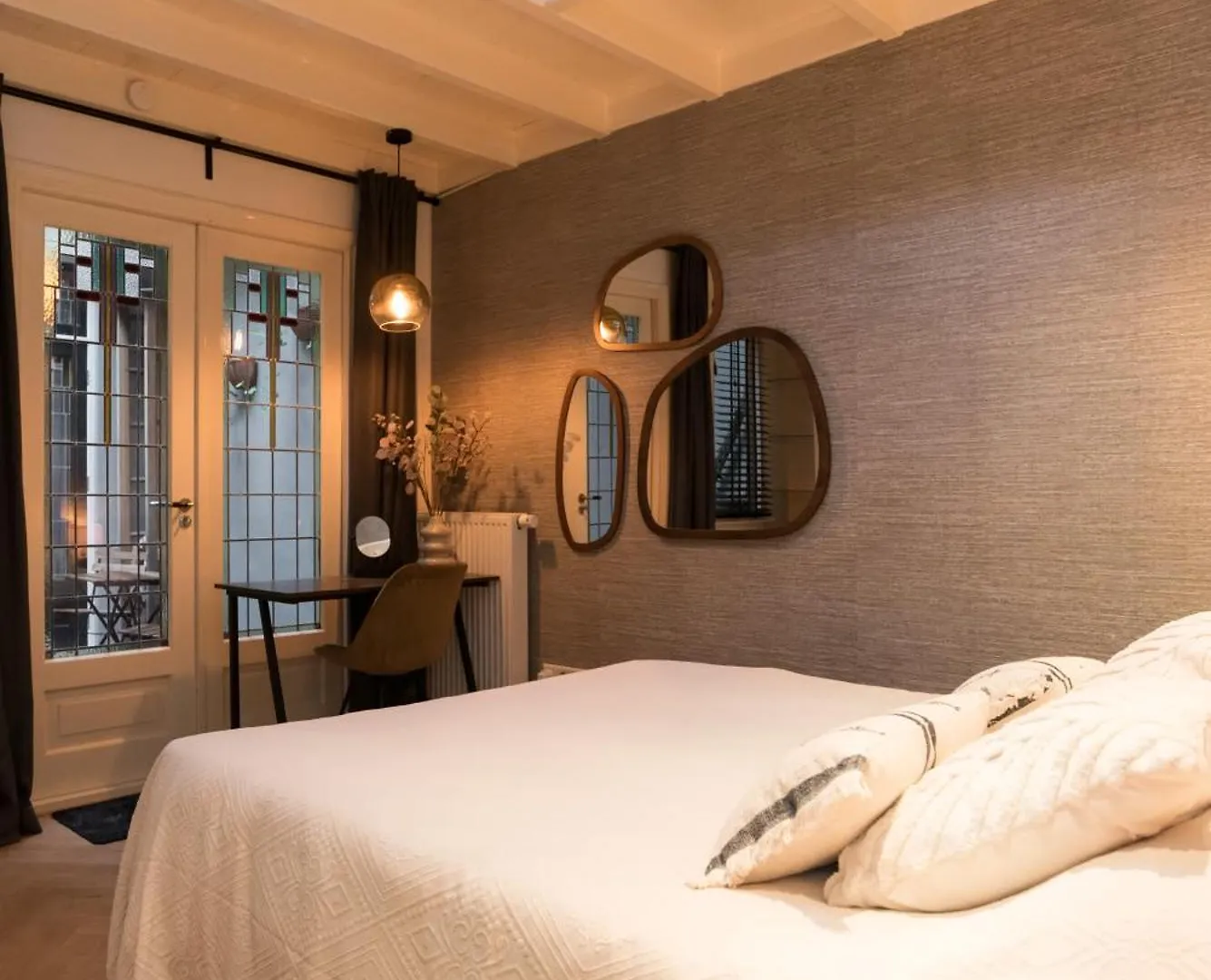 B&B Felix Amsterdam Netherlands